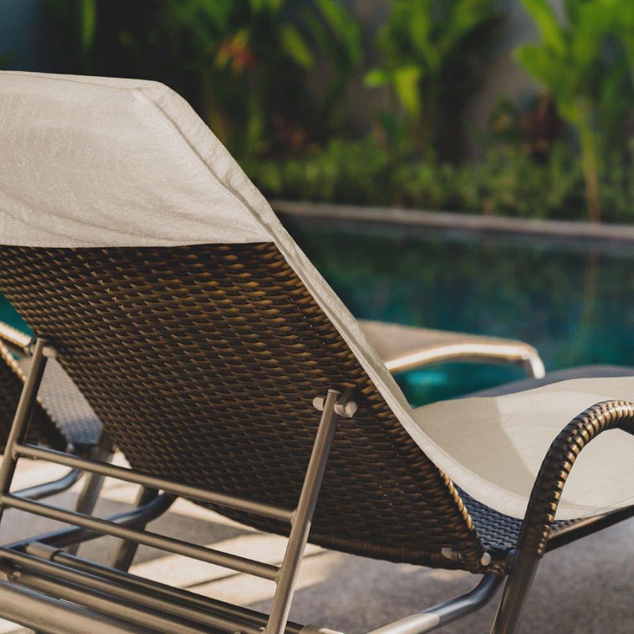 1888 Mills Hooded Chaise Lounge Chair Cover 34x90x14 100% Ring Spun Cotton 24 Lbs/Dz White 12 Per Case Price Per Each 