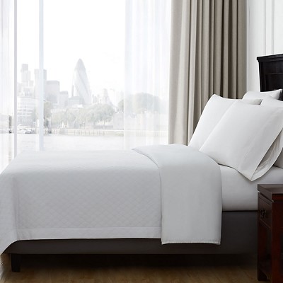 Berkshire Adagio Ogee Matelassé Coverlet Full/Queen 94x100 White 6 Per Case Price Per Each 