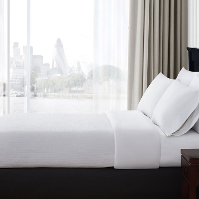 Berkshire Rattan Pucker Jacquard Top Sheet 235 GSM King 114x103 White 6 Per Case Price Per Each 
