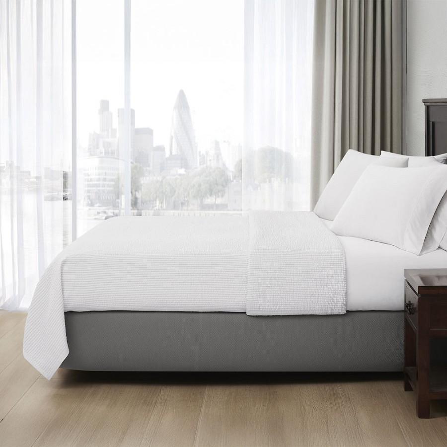 Berkshire Hickory Seersucker Top Sheet 185 GSM King 112x111 White/Taupe Stripe 6 Per Case Price Per Each 