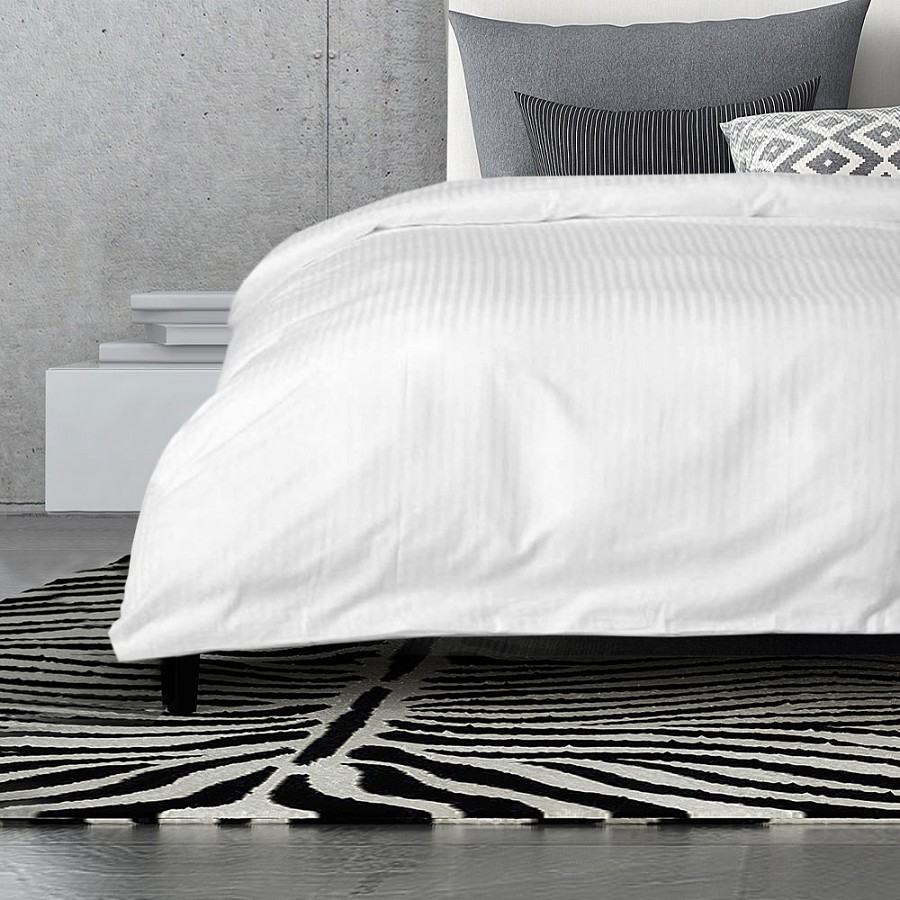 Ganesh T-250 Tone on Tone Stripe Duvet Covers Full 86x93 60% Ringspun Preshrunk Cotton 40% Polyester 12 Per Case Price Per Each 