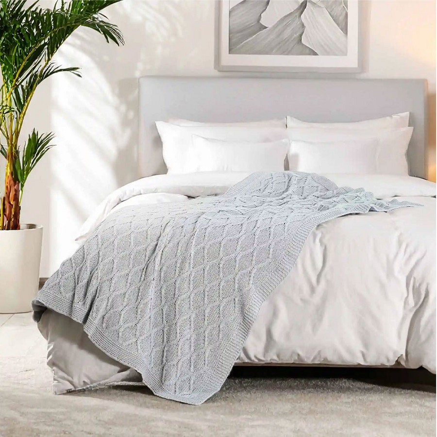 Martex Atelier Bella Throw 50x70 Pearl Grey 6 Per Case Price Per Each 